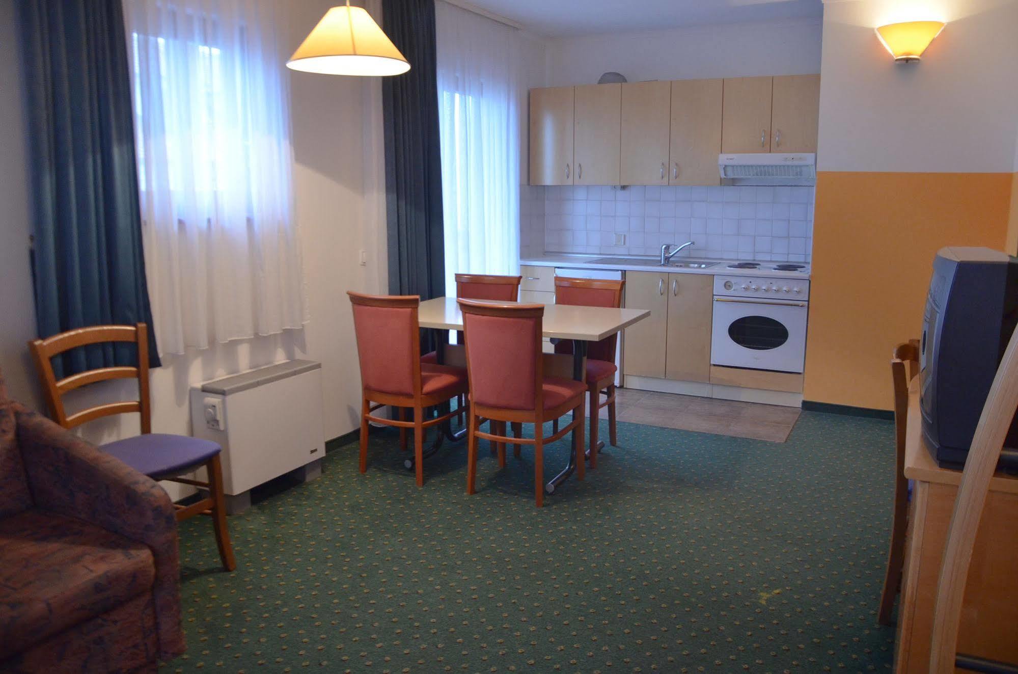 Garni Hotel Zvon Zreče Esterno foto